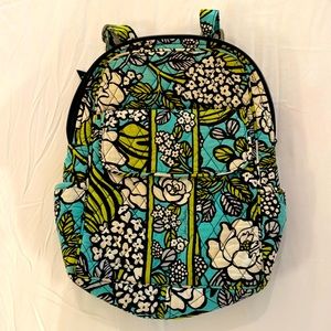 VERA BRADEY Small Blue, Green, and White Floral Backpack